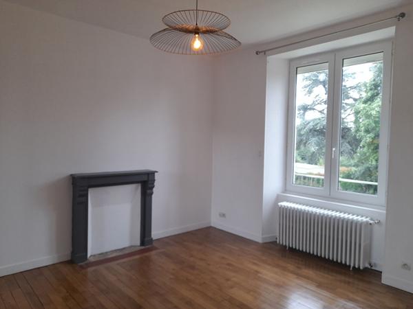 Location maison Ploumagoar - 5 pièce(s) - 105 m² - 795 €/mois
