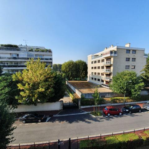 JOINVILLE-LE-PONT-A LOUER 3 PIECE(S) 65M²