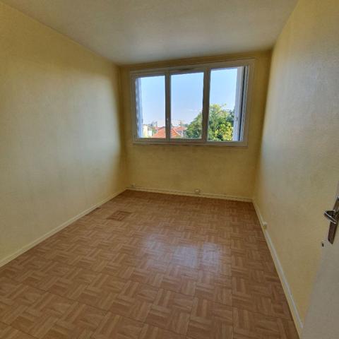 JOINVILLE-LE-PONT-A LOUER 3 PIECE(S) 65M²