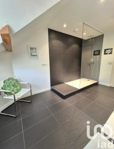 Maison à vendre 6 pièces 164 m² Archamps