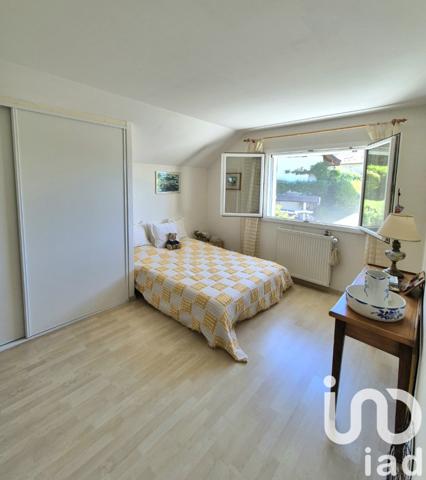 Maison à vendre 6 pièces 164 m² Archamps