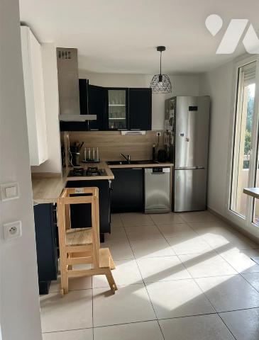 Appartement T4 - Entièrement rénové 