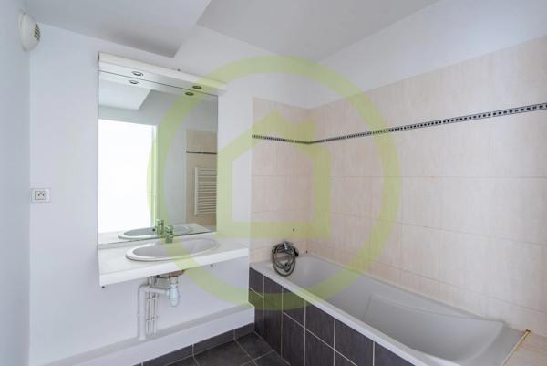 Appartement à MARSEILLE 10EME ARRONDISSEMENT (13010)