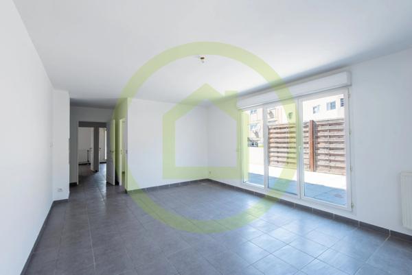 Appartement à MARSEILLE 10EME ARRONDISSEMENT (13010)