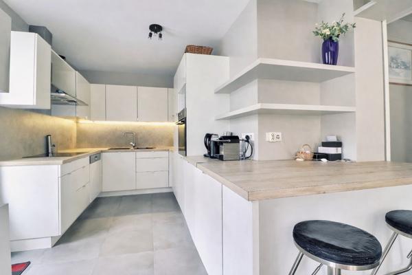 CHAMBOURCY - DUPLEX sur terrasse - 84m² environ.