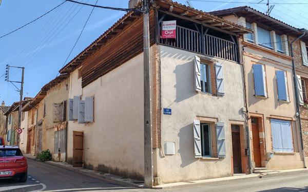 Maison à vendre    3 pièces •  Beaumont-de-Lomagne
