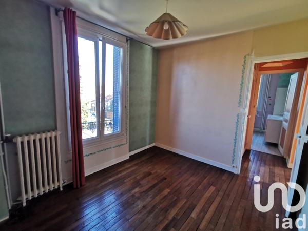 Maison traditionnelle 6 pièces de 119 m² à Arpajon (91290)