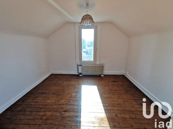 Maison traditionnelle 6 pièces de 119 m² à Arpajon (91290)