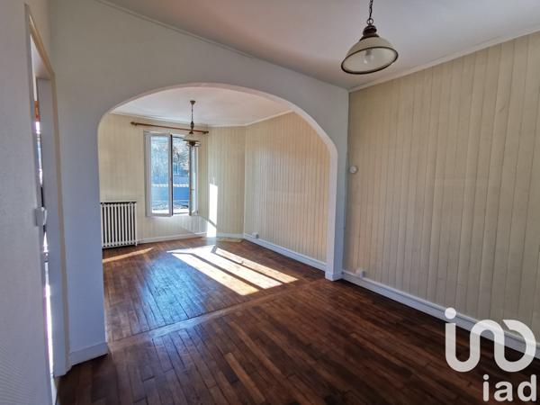 Maison traditionnelle 6 pièces de 119 m² à Arpajon (91290)