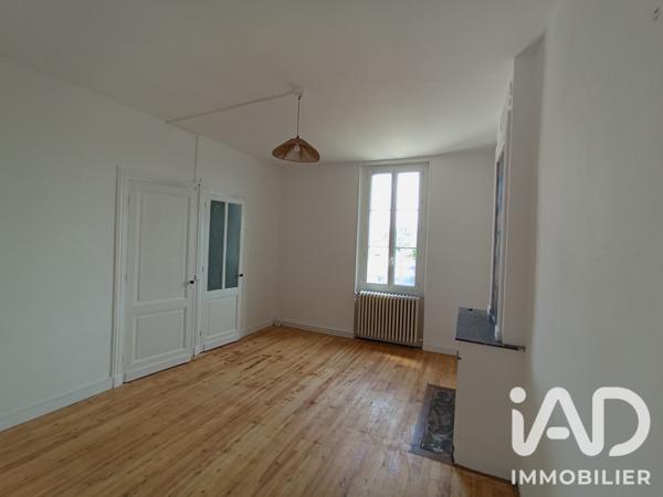 Location maison 7 pièces 195 m² Barsac