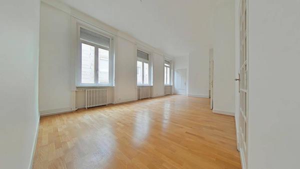 Appartement 4 pièces                                        - 42000 Saint-Étienne Réf : 9601
