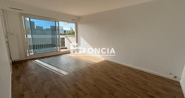 Location Studio 37.09 m² - Marly-le-roi 78160