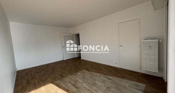 Location Studio 37.09 m² - Marly-le-roi 78160