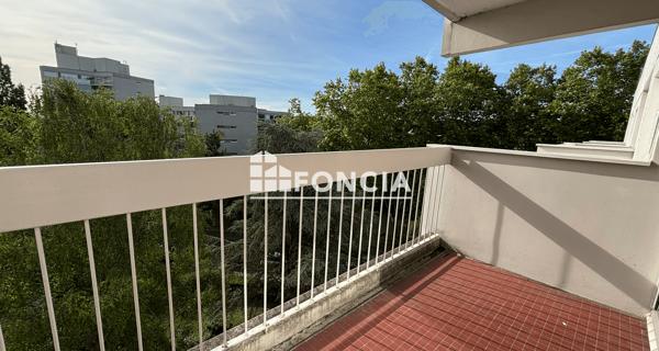 Location Studio 37.09 m² - Marly-le-roi 78160