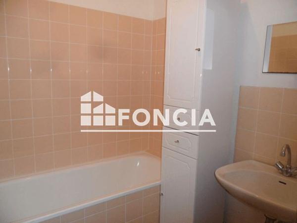 Location Studio 32.7 m² - 16 ALLEE DU CLOS FLEURI Orleans 45000