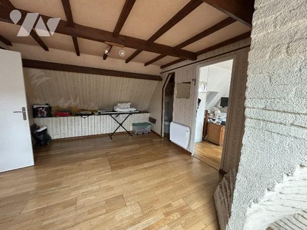 maison individuelle avec jardin et garage