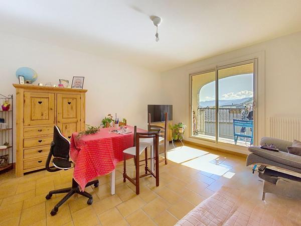 Appartement Laragne Monteglin 3 pièce(s) 65.30 m2