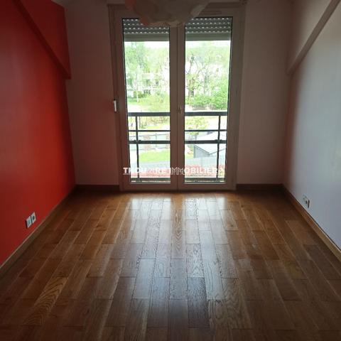 44300 NANTES T3 DUPLEX SITUE QUARTIER ST JOSEPH DE PORTERIE