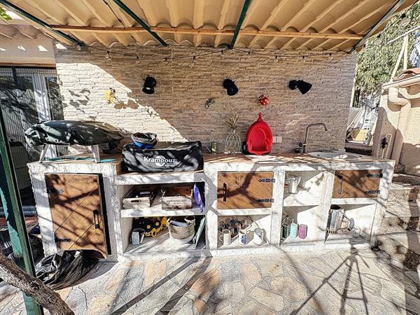 Maison T4 de 165 m² + Appartement Indépendant T2 Peymeinade Centre-Ville