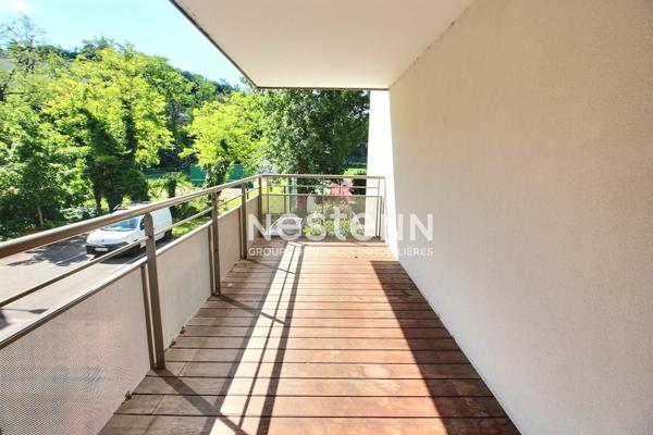 Résidence Securisée - Magnifique Appartement T3 lumineux avec balcon - Saint fons - Copropriete RT2020 proches transports et commerces - Tram T10