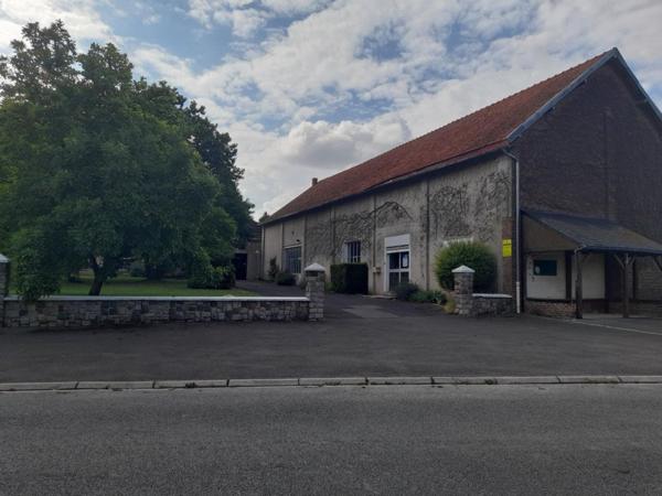 Superbe bâtiment ancien