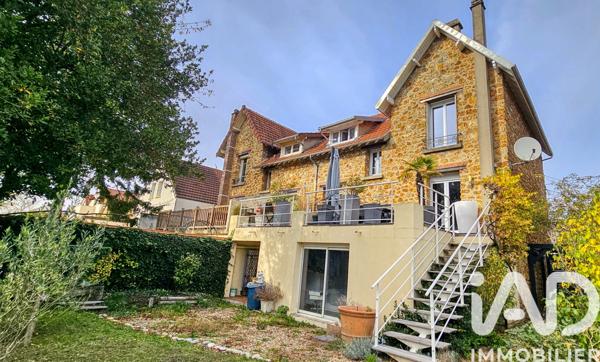 Maison à vendre 6 pièces 160 m² Poissy