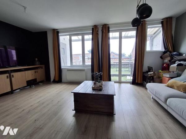 FACHES THUMESNIL limite LILLE: Appartement  T3 de 53,25m² avec terrasse. 