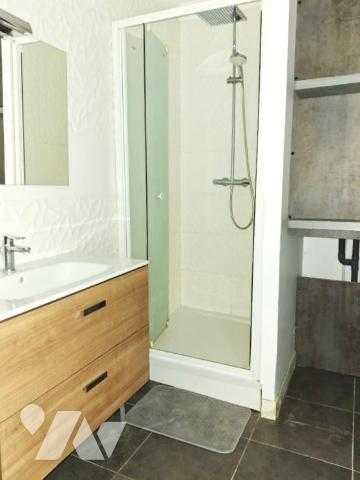 FACHES THUMESNIL limite LILLE: Appartement  T3 de 53,25m² avec terrasse. 