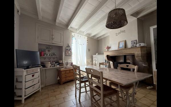 Maison à vendre    4 pièces •  Langon