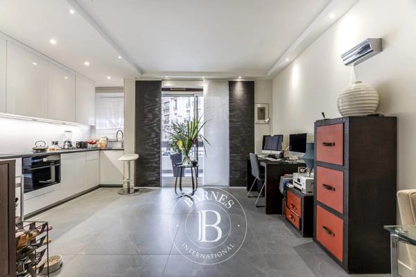 Paris 16ème, Appartement 1 Chambre -  54 m² à vendre