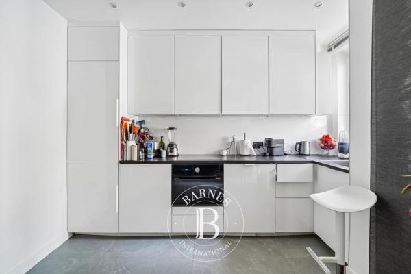 Paris 16ème, Appartement 1 Chambre -  54 m² à vendre