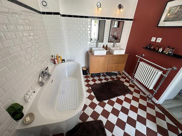 Maison 6 pièces 146 m2