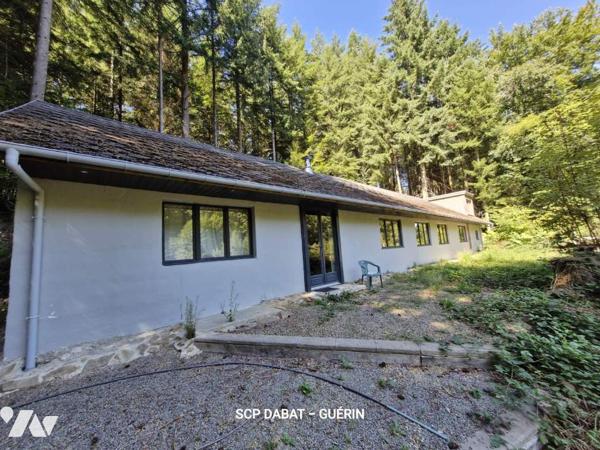 Maison d'habitation avec étangs