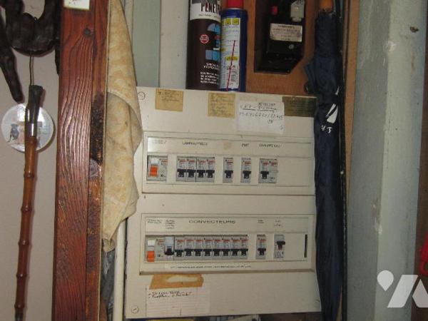 MAISON DE CAMPAGNE avec GARAGE - Hangar attenant et JARDIN