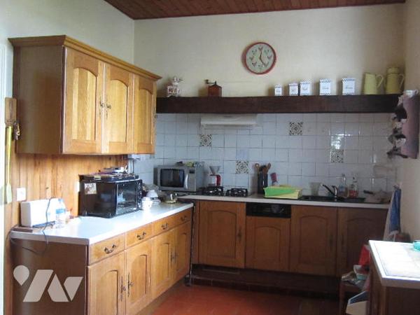 MAISON DE CAMPAGNE avec GARAGE - Hangar attenant et JARDIN