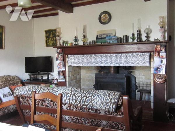 MAISON DE CAMPAGNE avec GARAGE - Hangar attenant et JARDIN