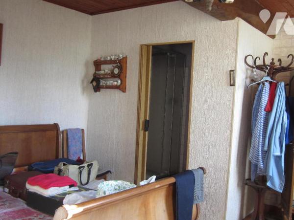 MAISON DE CAMPAGNE avec GARAGE - Hangar attenant et JARDIN