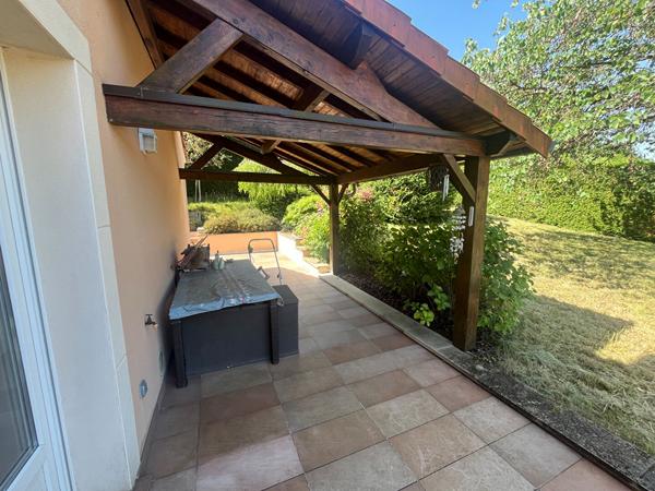 Maison 7 pièces 243 m2