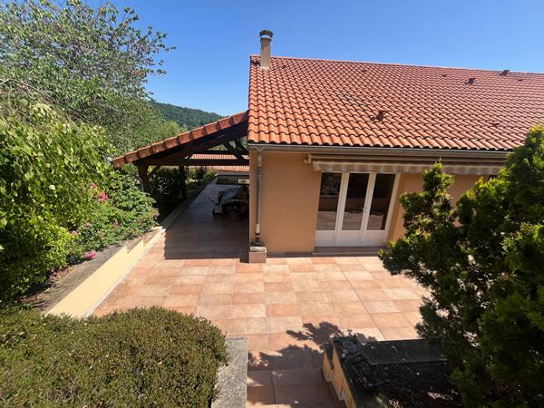 Maison 7 pièces 243 m2