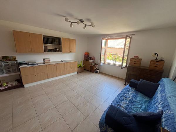 Maison 7 pièces 243 m2
