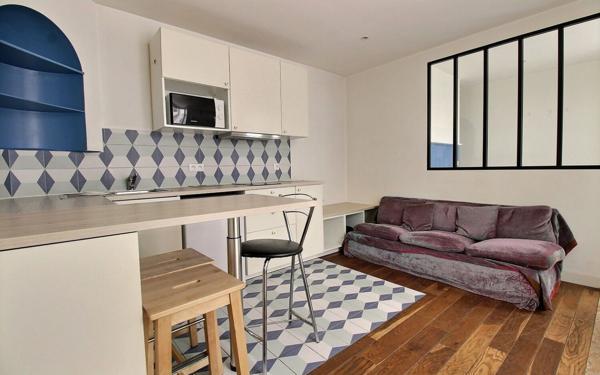 Appartement à vendre    2 pièces • 26,38 m2 Paris 7