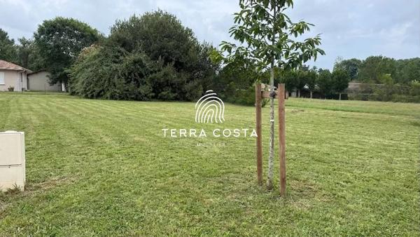 Terrain a batir centre bourg Seignosse