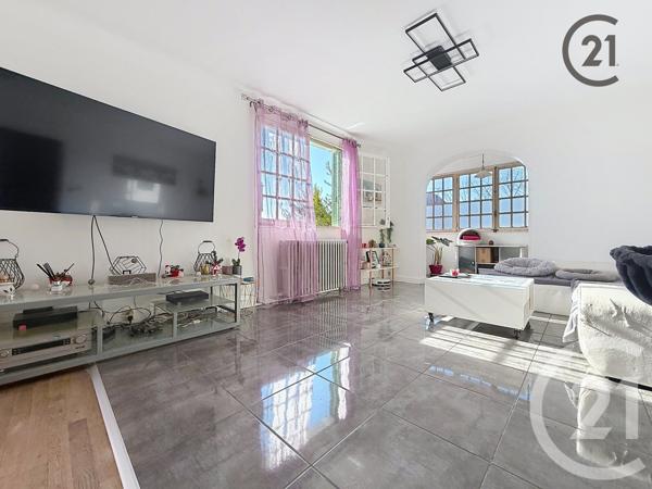 Maison à vendre  4 pièces - 92,36 m2 CHATENAY SUR SEINE - 77