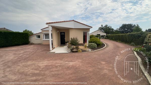 Maison Nueil Les Aubiers 5 pièce(s) 125.32 m2 , Nueil les aubiers