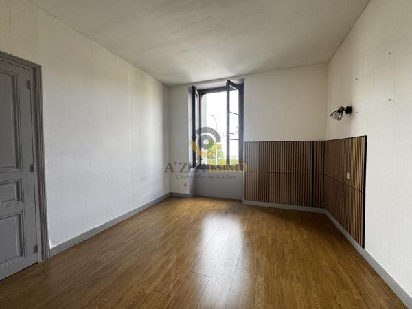 Maison familiale 6 pièces avec grand terrain arboré, dépendances et 4 chambres