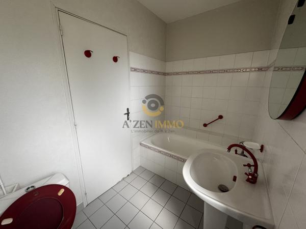 Maison familiale 6 pièces avec grand terrain arboré, dépendances et 4 chambres