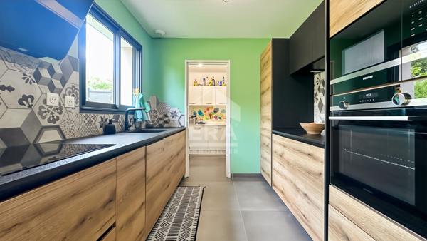 Maison récente de 5 pièces avec sous-sol à proximité de Reims