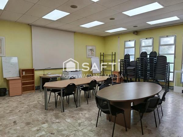 Local commercial à usage de bureaux à Fréjus proche centre-ville