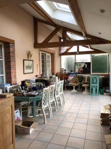 À Vendre : Maison Bourgeoise de Caractère au Cœur de Vaiges