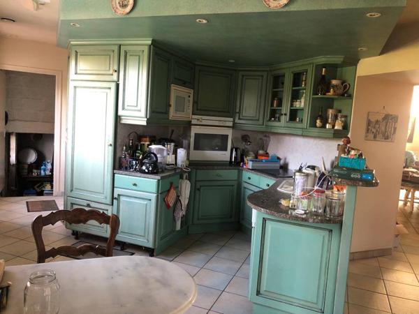 À Vendre : Maison Bourgeoise de Caractère au Cœur de Vaiges